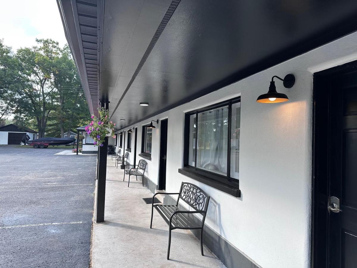 Star Gate Motel インディアン・リバー エクステリア 写真